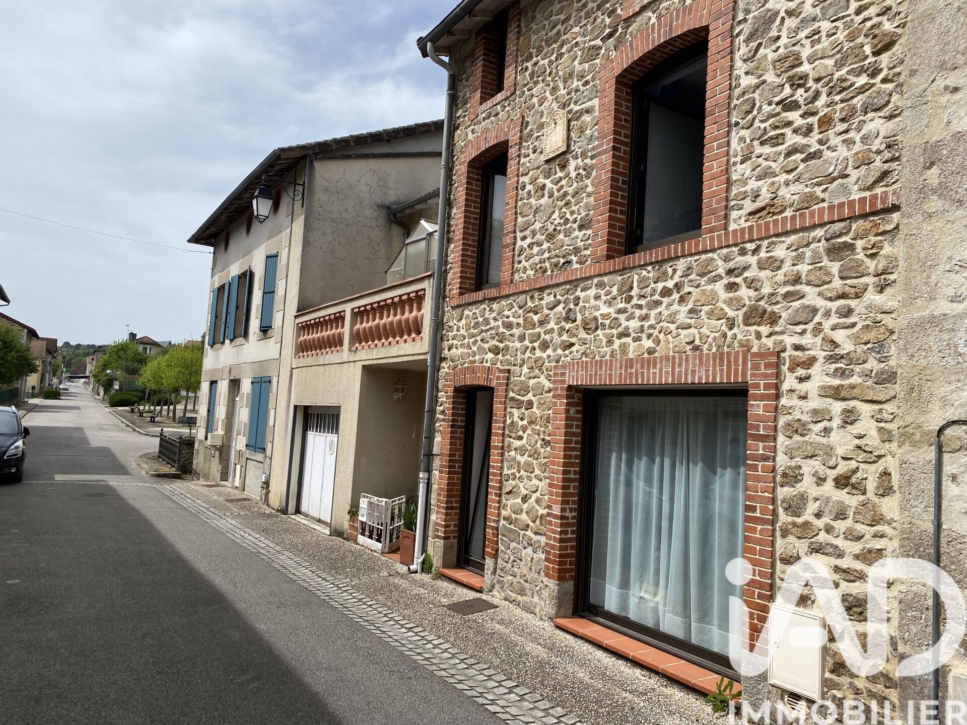 St-Priest-Taurion - 150m² - 5p. - 3ch.