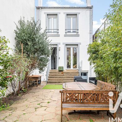 Maison 4 pièces 750000 €