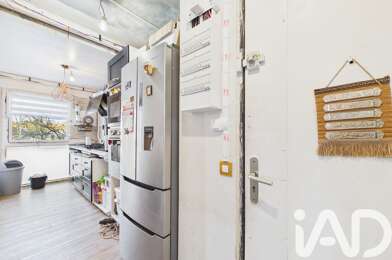 Appartement 6 pièces 110000 €