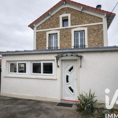 Maison 6 pièces 275000 €