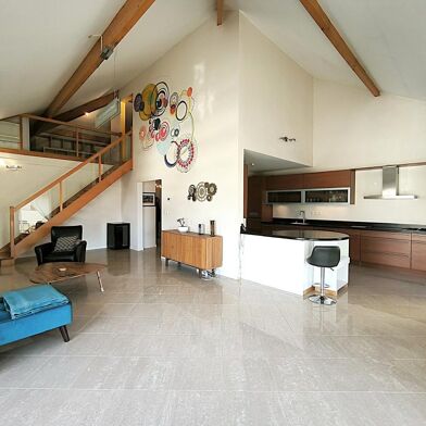 Appartement 6 pièces 790000 €