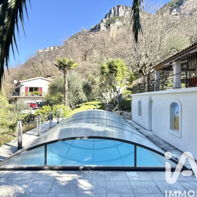 Maison 8 pièces 990000 €