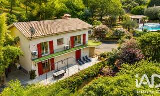 Maison 8 Pièces 190 m² à vendre à Tourrettes-sur-Loup (06140)