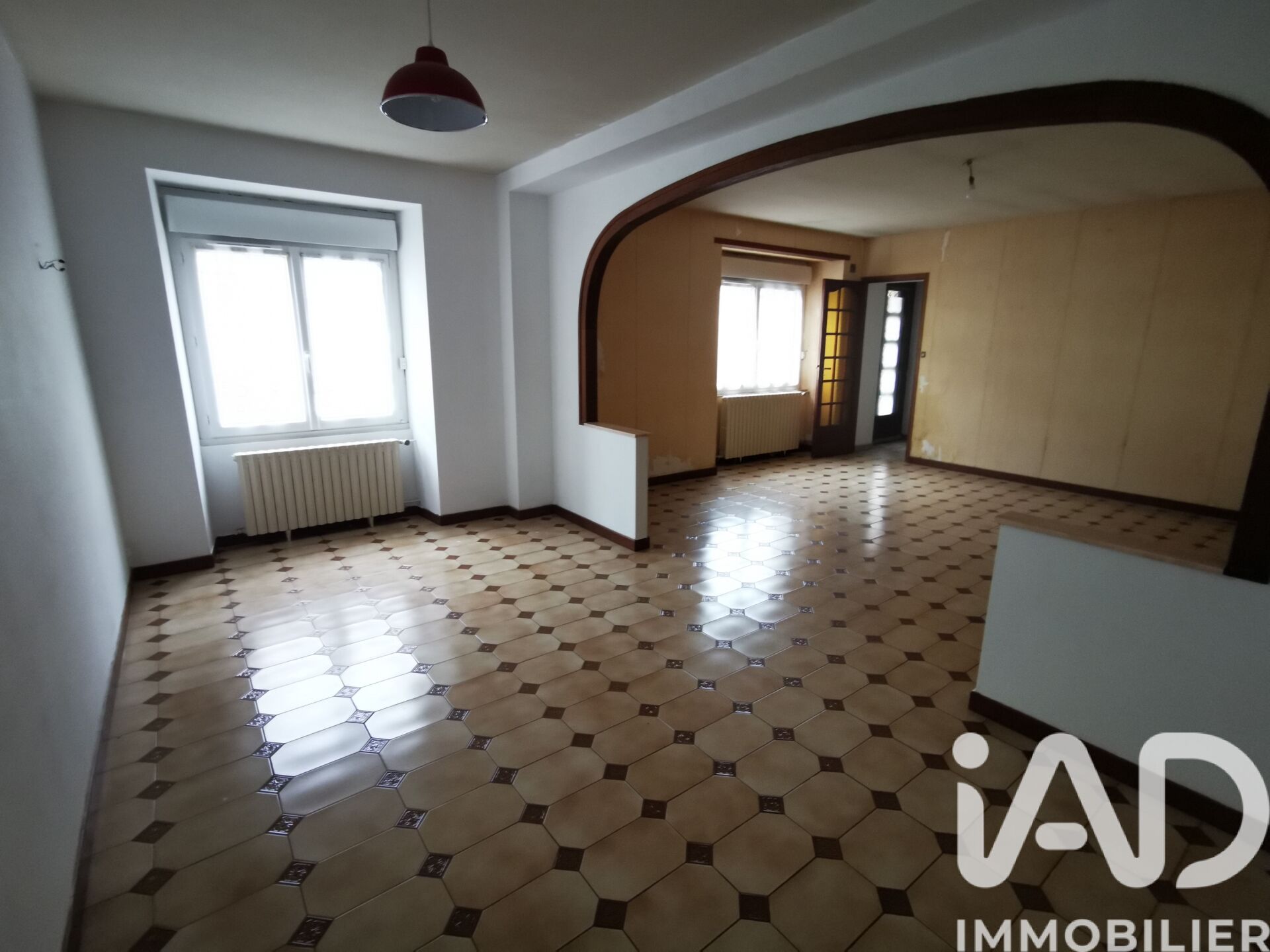 Laigne-En-Belin - 145m² - 6p. - 3ch.