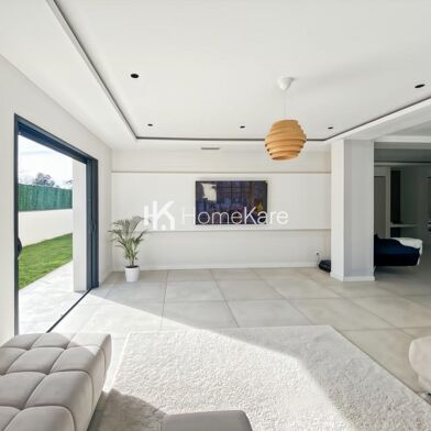 Maison 5 pièces 550000 €