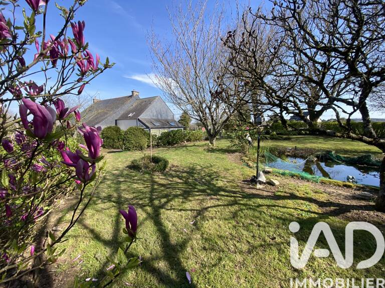 Vente Maison/villa 8 pièces — photo 1