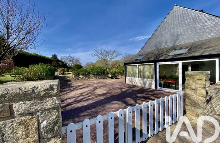 Vente Maison/villa 8 pièces — photo 2