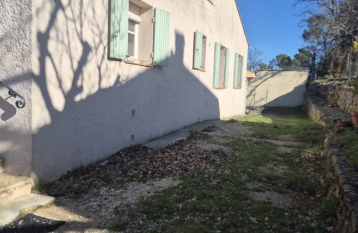 Vente Maison/villa 5 pièces — photo 2