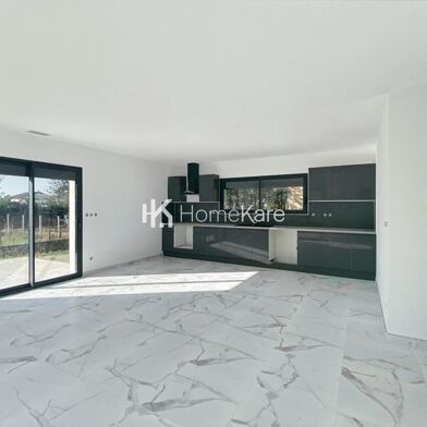 Maison 4 pièces 249000 €