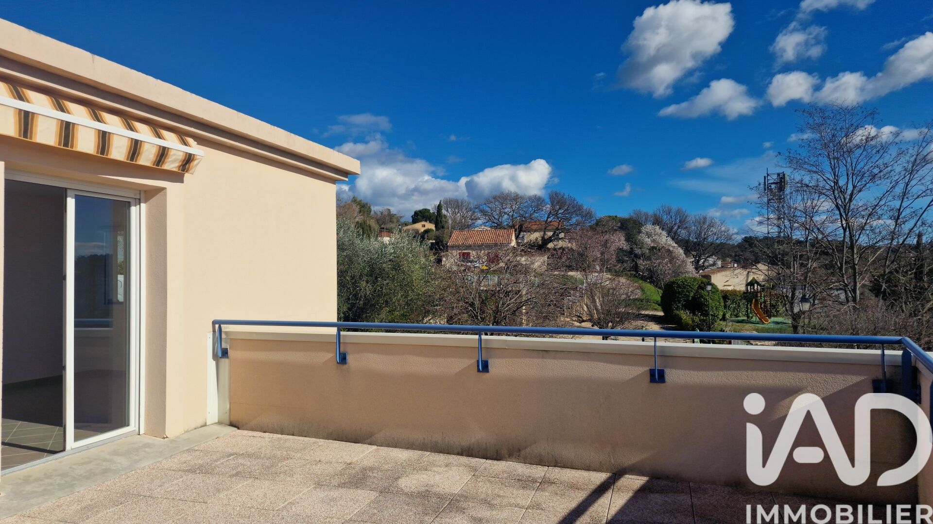 Vente Appartement 3 pièces - Photo 2