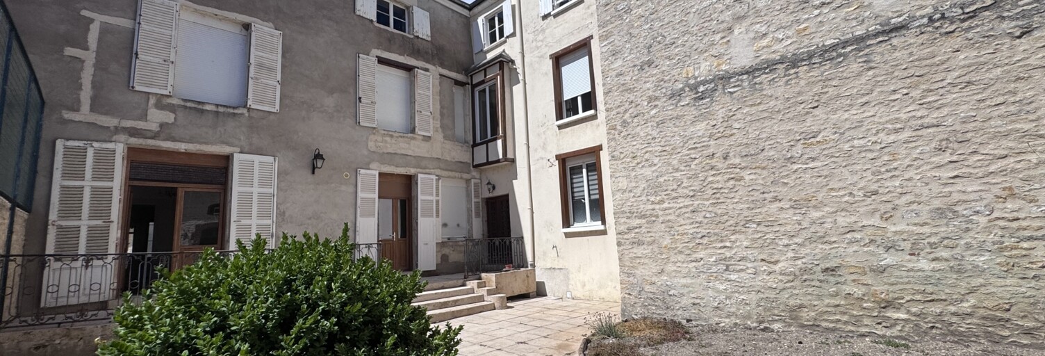 Maison 8 Pièces 286 m² à vendre à Bar-sur-Aube (10200)