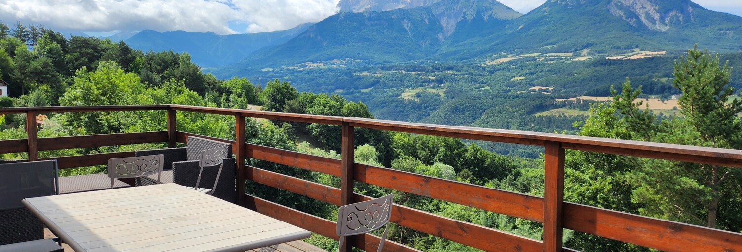 Maison 6 Pièces 81 m² à vendre à La Salle-en-Beaumont (38350)