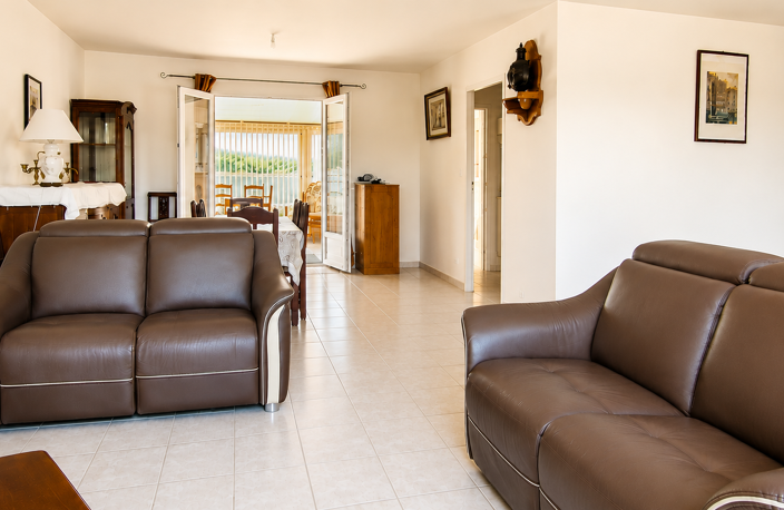 Vente Maison/villa 5 pièces — photo 2