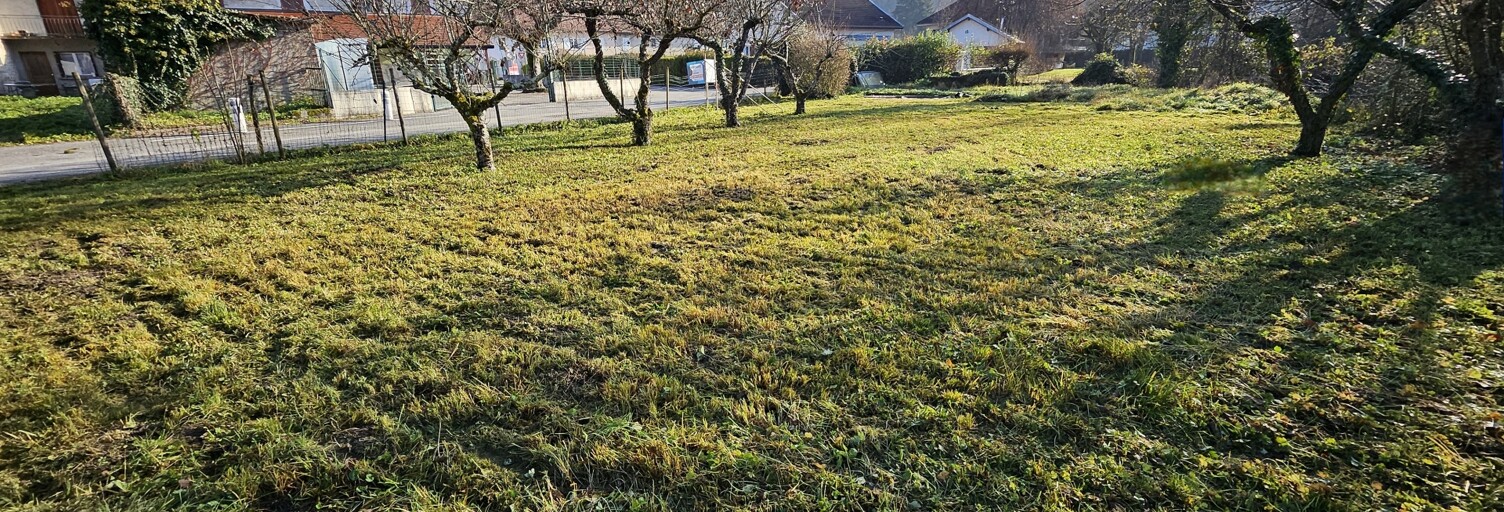 Terrain  605 m² à vendre à Chazey-Bons (01300)
