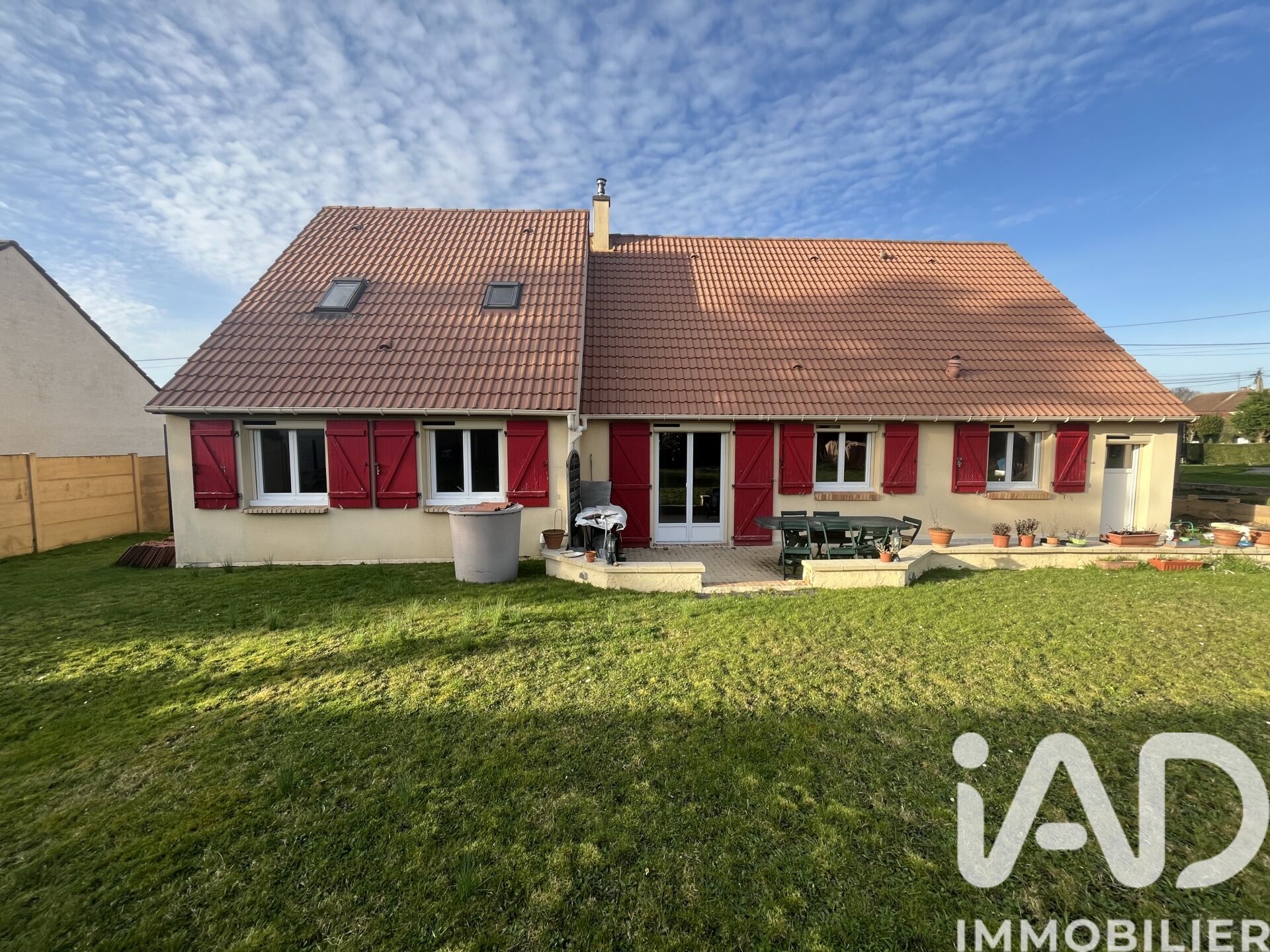 Vente Maison/villa 8 pièces - Photo 2