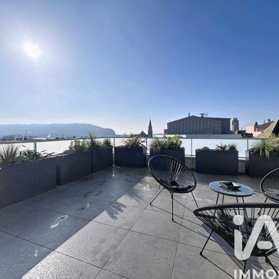 Appartement 4 pièces 599000 €