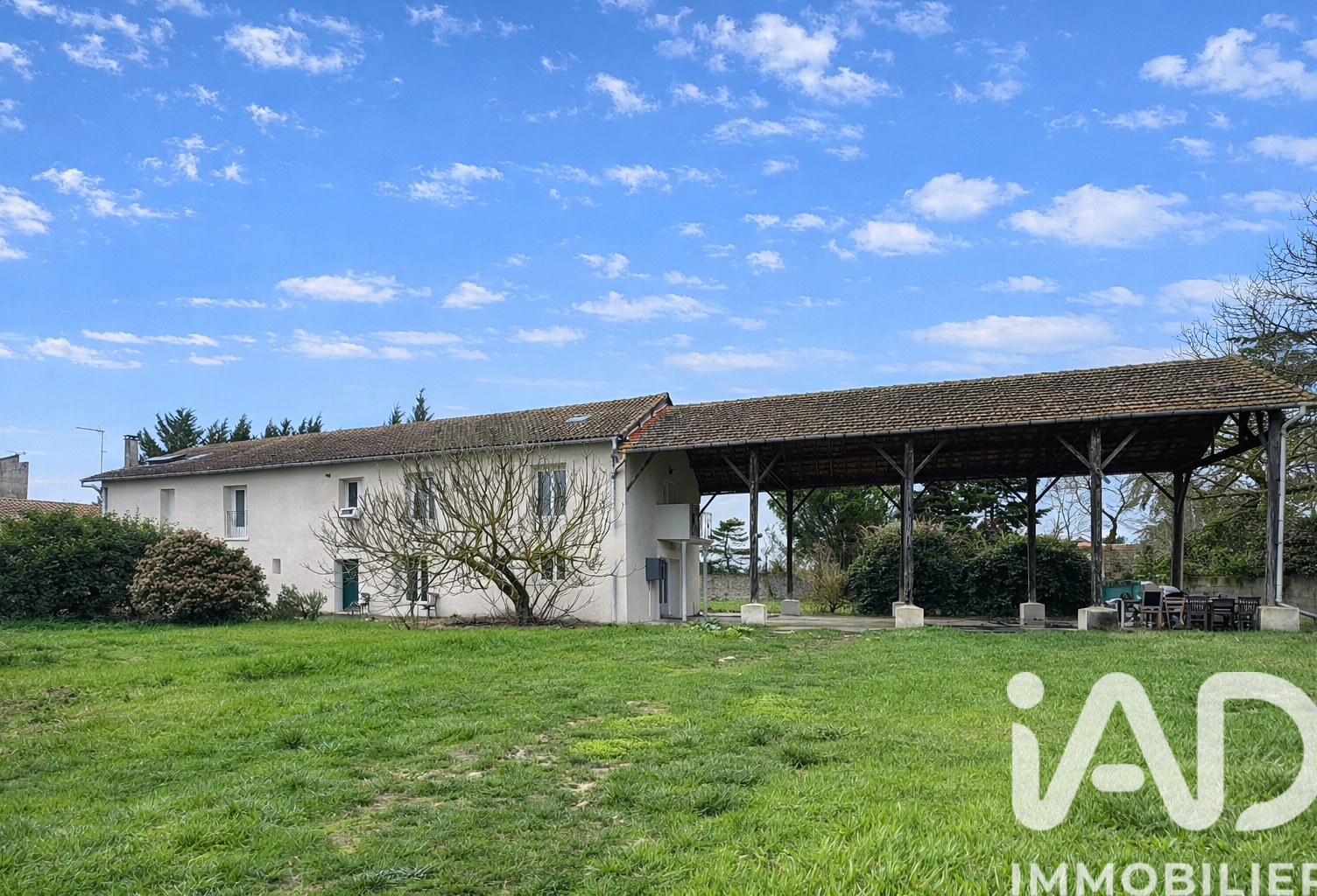 Vente Maison/villa 10 pièces — photo 1