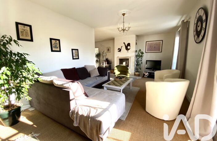 Vente Maison/villa 9 pièces — photo 3