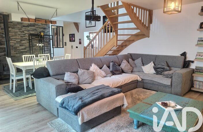 Vente Maison/villa 8 pièces — photo 3
