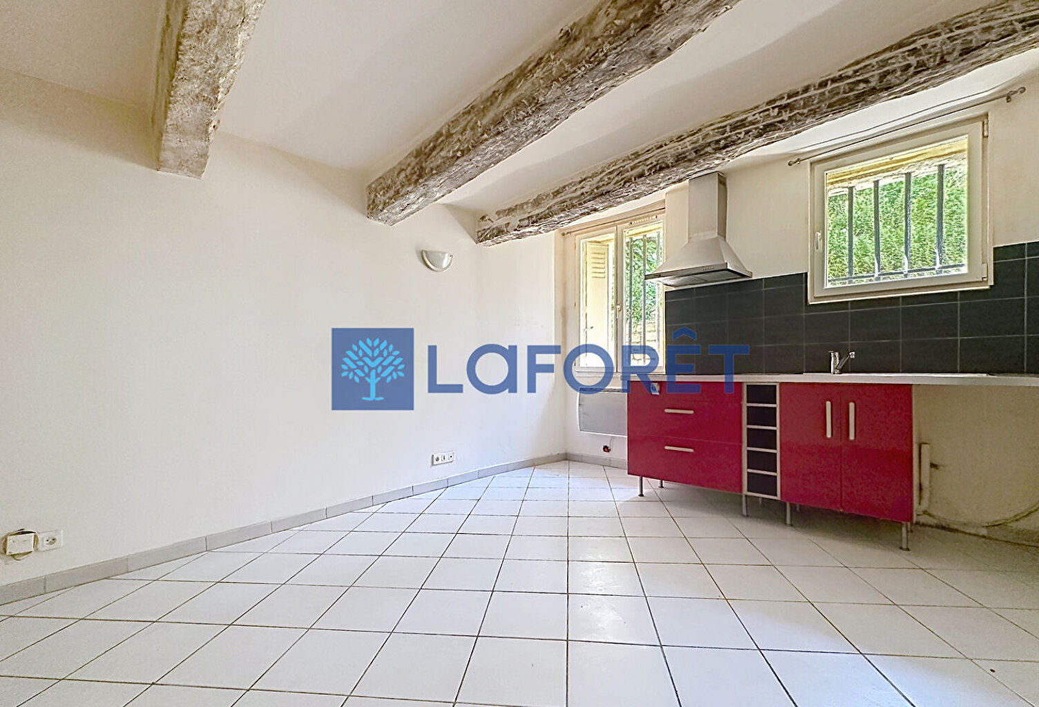 À vendre : Charmant appartement de 2 pièces au coeur de Draguignan ! — photo 1