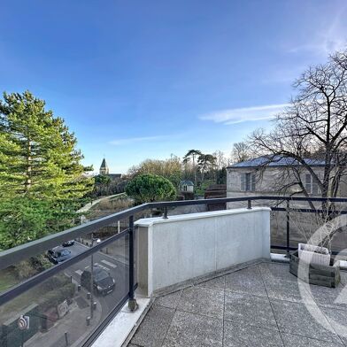 Appartement 3 pièces 1359 €