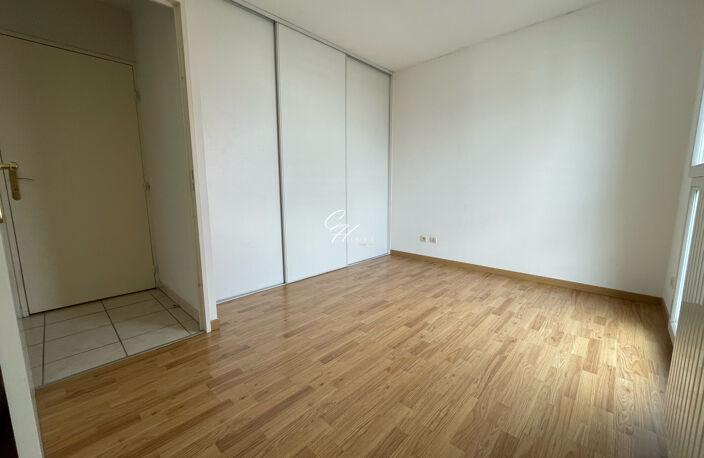 GRENOBLE Appartement T2 bis / T3 - 2 chambres - secteur VIGNY M — photo 5