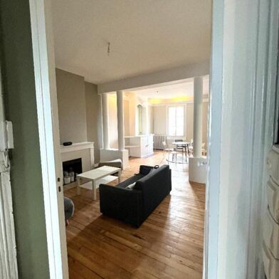 Appartement 4 pièces 1700 €