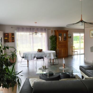 Maison 6 pièces 350790 €