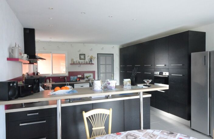 DEP (49)  a vendre tres belle maison familliale  6 pièces  plain pied - BOTZ‑EN‑MAUGES · — photo 5