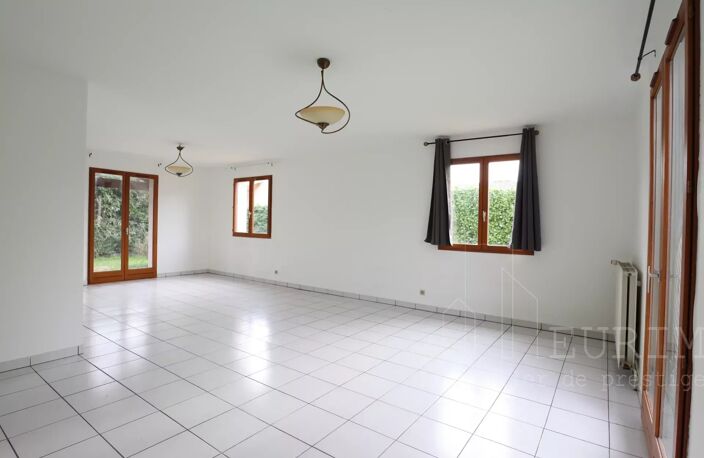 SAINT-ORENS RESIDENTIEL - MAISON T5 AVEC JARDIN — photo 3
