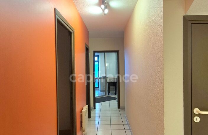 Exclusivité  – Maison/immeuble de Bureaux TARBES (65) — photo 3
