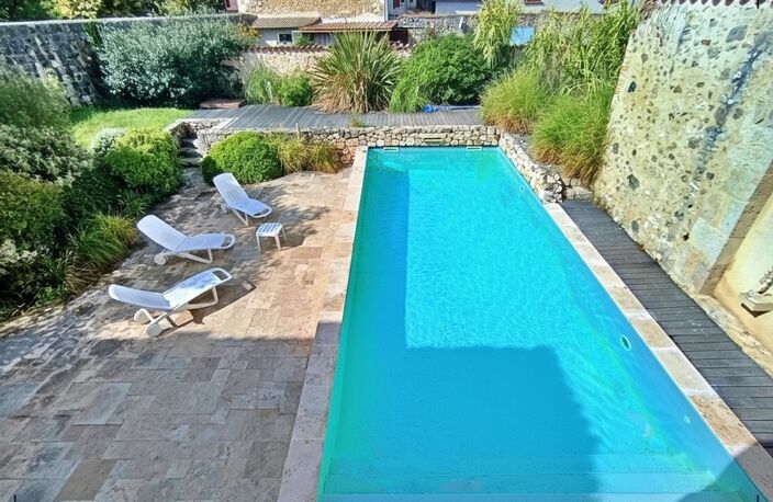 Demeure de caractère du XVIIIe siècle avec piscine, 5 suites et activité de chambres d'hôtes – Vianne — photo 2