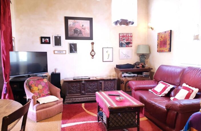 Maison en pierre de caractère au Sambuc – 3 chambres, terrasse et charme authentique en Camargue — photo 3