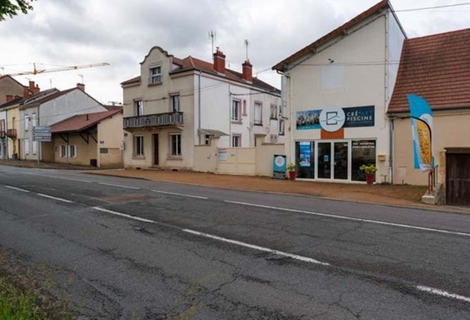 À vendre – Local commercial loué - Investisseurs – Emplacement n°1 – PARAY LE MONIAL (71) — photo 1
