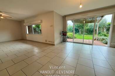 Maison 7 pièces 299900 €