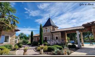 Maison 8 Pièces 290 m² à vendre à Feillens (01570)