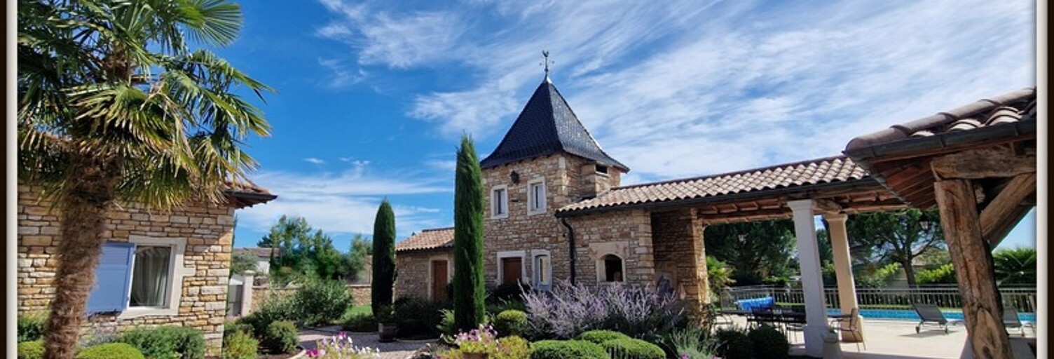 Maison 8 Pièces 290 m² à vendre à Feillens (01570)