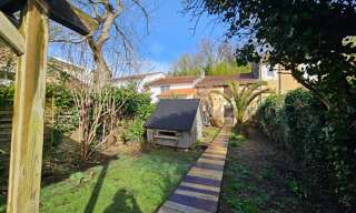 Immeuble  228 m² à vendre à Saint-Médard-en-Jalles (33160)