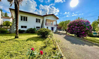 Maison 8 Pièces 201 m² à vendre à Cambo-les-Bains (64250)