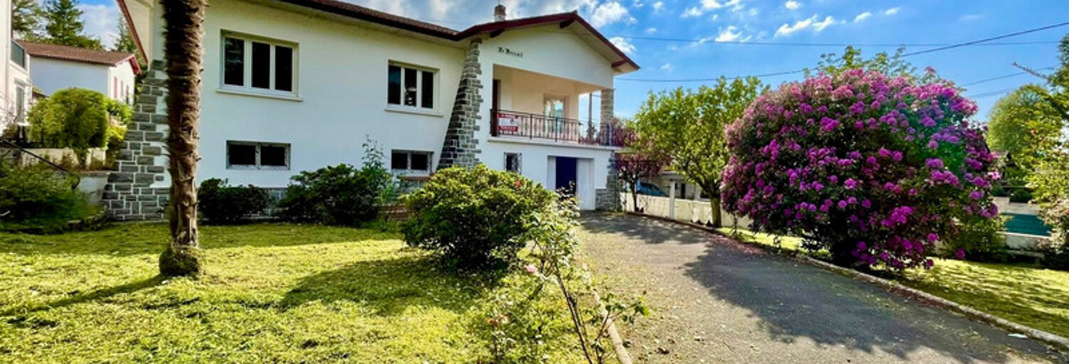 Maison 8 Pièces 201 m² à vendre à Cambo-les-Bains (64250)