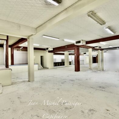 Bureau 4 pièces 185000 €