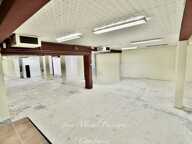 Entrepôt / Bureaux de 750m2 à Vendre à SAINT GAUDENS (31) — photo 2