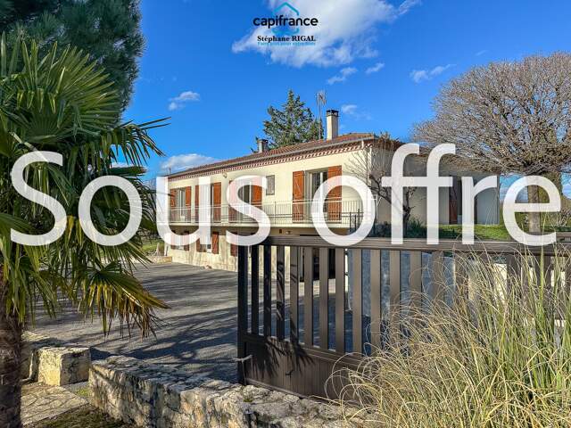 Maison à vendre 8 pièces MONTAYRAL (47) de 185 m2 sur un terrain de 3642 m2 — photo du bien