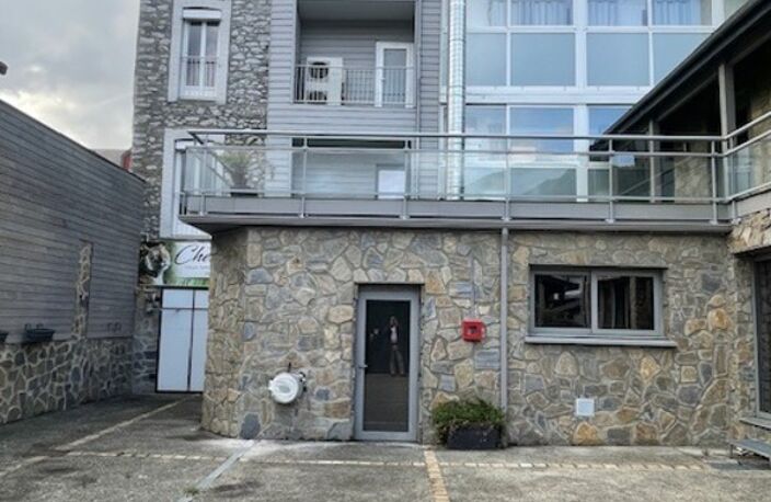 Dpt Hautes Pyrénées (65), à vendre LOURDES immeuble — photo 2