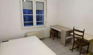 Appartement 1 Pièce 20 m² à louer à Saint-Julien-les-Villas (10800)