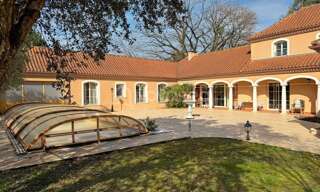 Maison 7 Pièces 241 m² à vendre à Idron (64320)