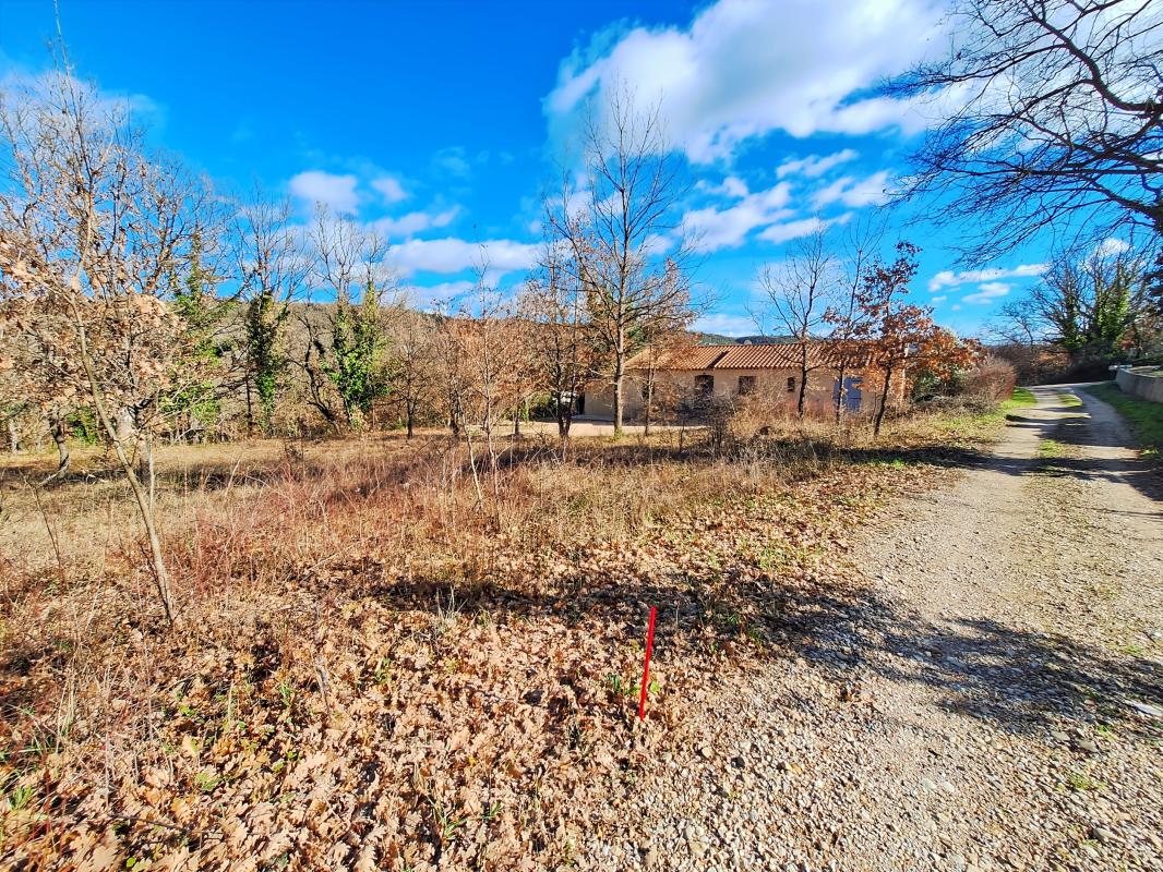 Terrain  à vendre Quinson 04500