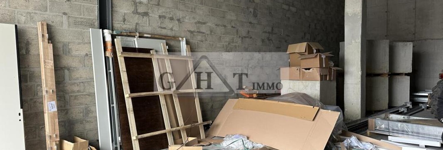 Local industriel  340 m² à louer à Montfermeil (93370)