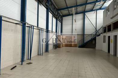 Local industriel  2675 €