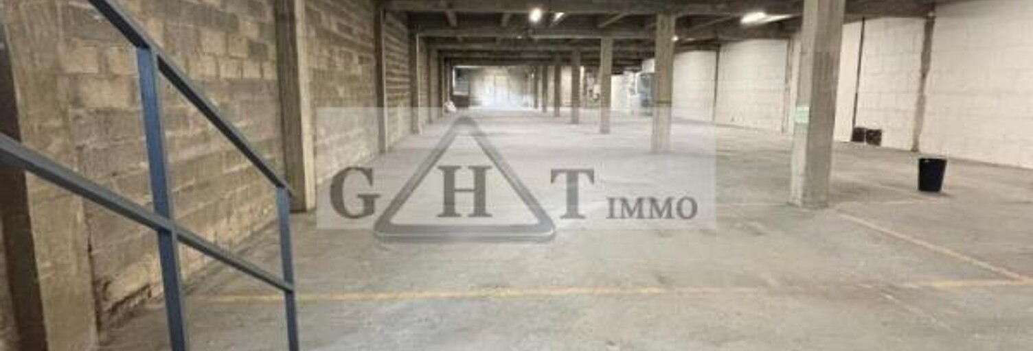 Local industriel  820 m² à louer à Le Blanc-Mesnil (93150)